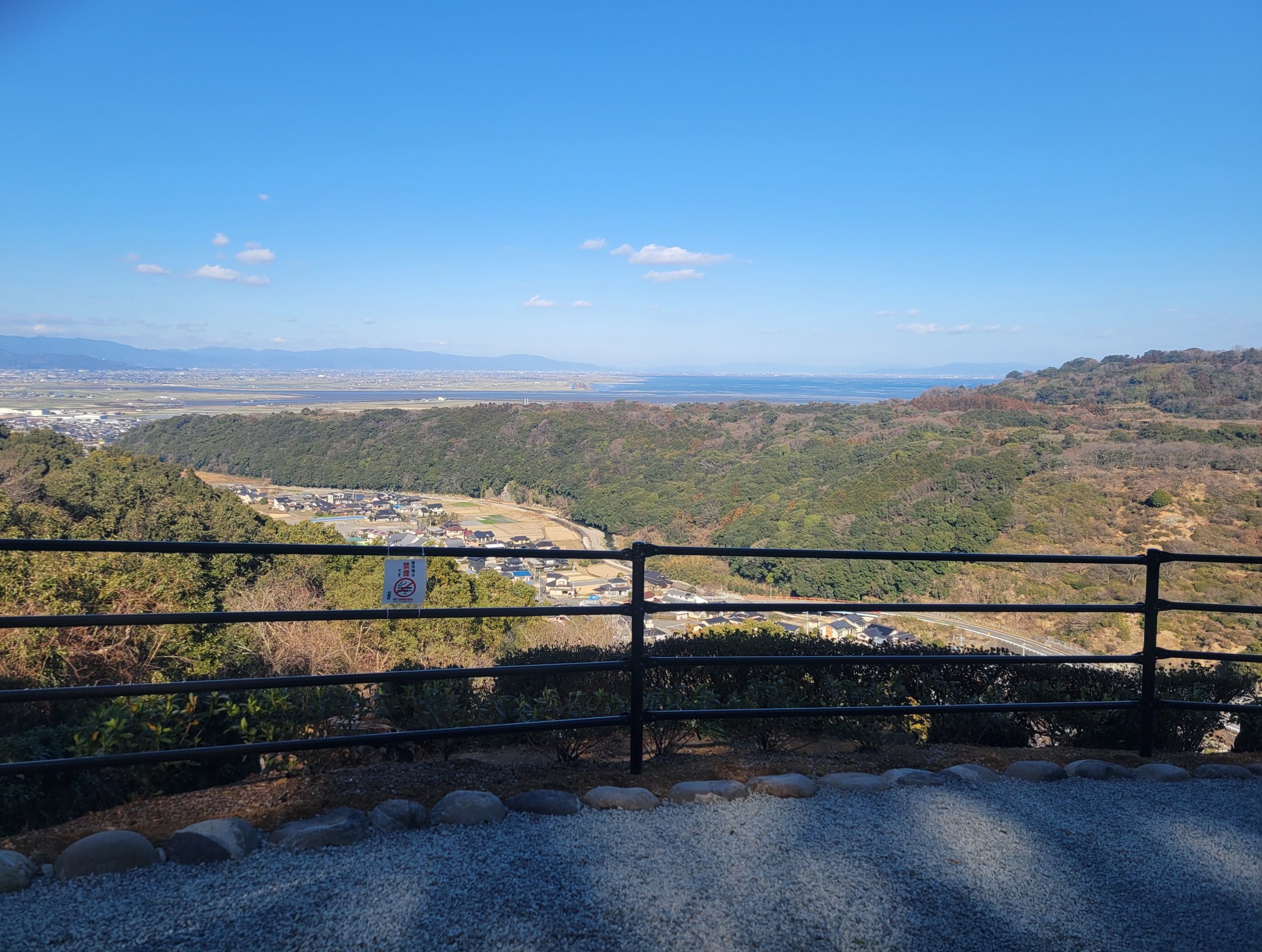 山の上の絶景とパワースポット